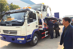 大通汽车道路救援拖车价格